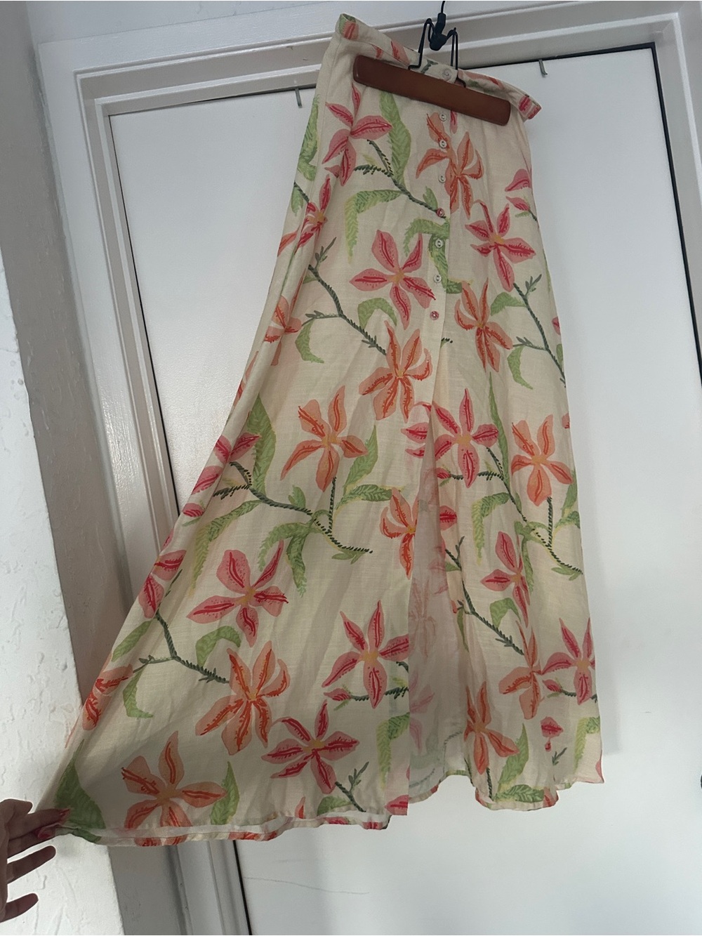 Vrg Grl Linen Floral Button-Front Maxi Skirt – Cream with Pink & Orange Flowers